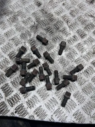  Болт колесный  Audi A6 C6 (S6,RS6) Арт 87369237, вид 1