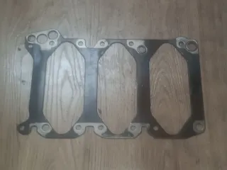 06B103307C Прокладка масляного насоса Audi A4 B7 2.0л TFSI Арт 032981, вид 1