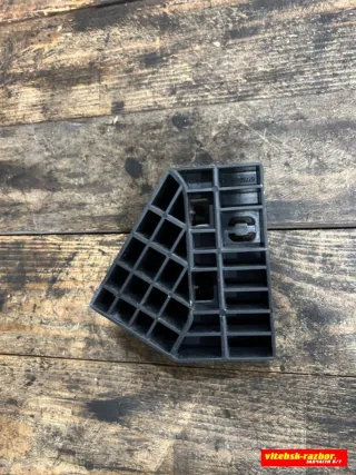 6773205010 Кронштейн крепления дверной карты Toyota Avensis 2 Арт 87495246, вид 2