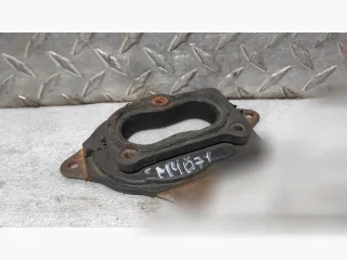 037129761 Подушка под моновпрыск Volkswagen Passat B3 1.6л Арт M4071, вид 1