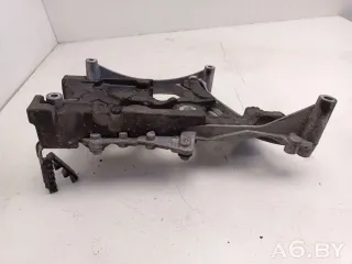 04L145160C,04L145798 Кронштейн интеркулера Volkswagen Multivan T6 Арт 87643794, вид 2