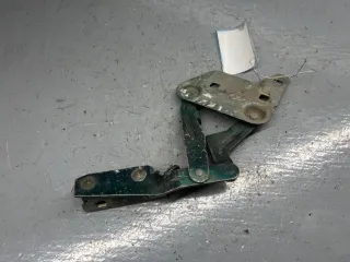 7913.31 Петля капота правая Citroen Xantia Арт 87215379, вид 1