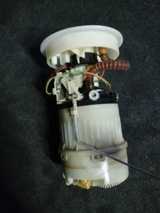  Колба в бак Mazda 3 BK 1.6л Арт 87660903, вид 4