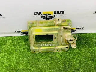   Кронштейн ручки двери задний левый  Ford Courier Арт 133241, вид 2