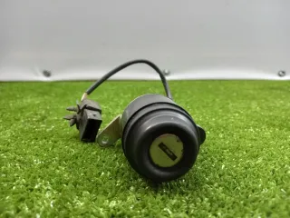  Кнопка открытия багажника Audi 100 C3 Арт 141646, вид 1