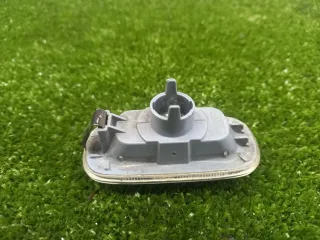 8E0949127 Повторитель передний левый Audi A6 C5 (S6,RS6) Арт 142298, вид 6