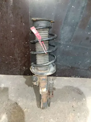  Стойка передняя левая Mazda 3 BK Арт C862803, вид 2