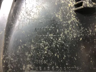 9608144677 Обшивка двери передней правой (дверная карта) Citroen Xantia Арт 7124893822, вид 4