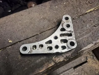 30776343 Кронштейн крепления пневмоподушки Volvo XC70 3 Арт 87859986, вид 3