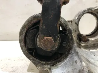  Кронштейн полуоси Citroen Xantia Арт D1321893947, вид 2