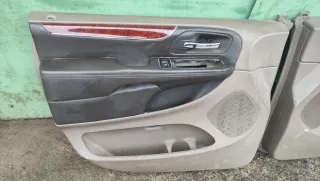  Обшивка дверей (комплект) Chrysler Town Country 5 Арт CR5-1940, вид 4