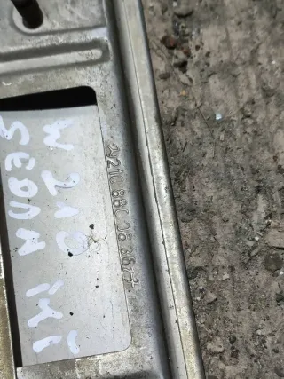 2108800636 Молдинг заднего бампера Mercedes E W210 Арт 88240718, вид 4