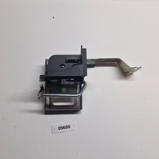 7396582 Кронштейн полки багажника BMW X3 G01 Арт 09680