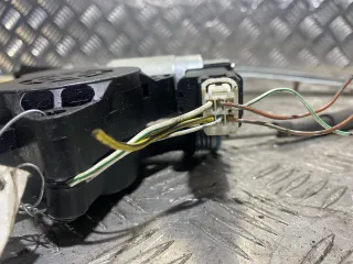  Стеклоподъемник электрический передний правый Mazda 3 BK Арт 17356, вид 3