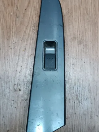 DS3H5581J Кнопка стеклоподъемника заднего левого Mazda 3 BK Арт 12533, вид 4