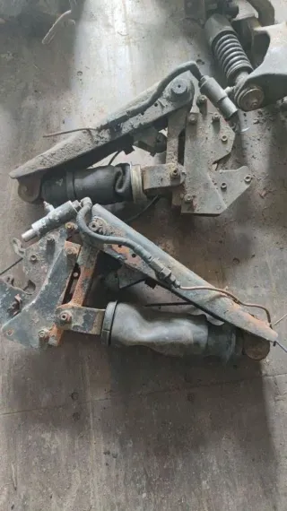  Подушка кабины МАЗ 5551 Арт 88439356, вид 1