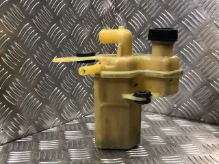  Бачок ГУР Mazda 3 BK Арт 61421355292, вид 3