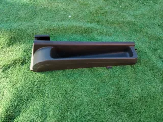 A1699190520, A1699190620, A1699190720, A1699191120, A1699191020, A1699191220, A1699190920, A1699190820  Пластик салазок сиденья Mercedes B W245 Арт 88554106, вид 1