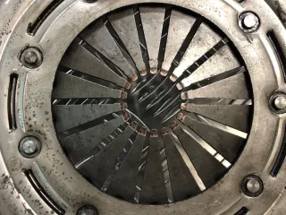 043082 000137 Корзина сцепления Mazda 3 BK 1.6л TD Арт 61111415341, вид 2