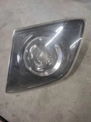 P2913R Фонарь крышки багажника правый Mazda 3 BK Арт 111996357, вид 1