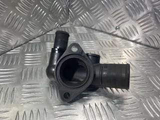  Фланец (тройник) системы охлаждения Citroen Berlingo 1 restailing Арт 32111294835, вид 3