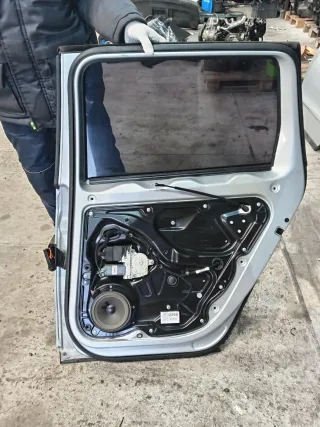  Дверь задняя правая Volkswagen Passat B6 Арт 88636244, вид 2