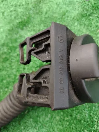 A6400100369 Горловина маслозаливная Mercedes B W245 2.0л CDI Арт 88644377, вид 3