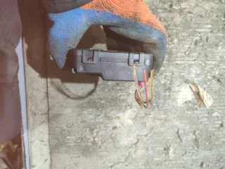  Замок стекла двери багажника BMW 3 E46 Арт 88672426, вид 2