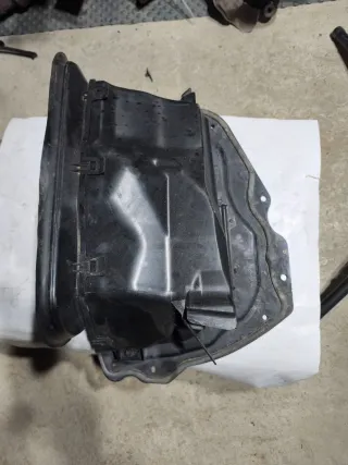 32216114, 31672624, 31651305 Изолятор моторного отсека правый Volvo v90 Cross Country 1 Арт 2142, вид 2