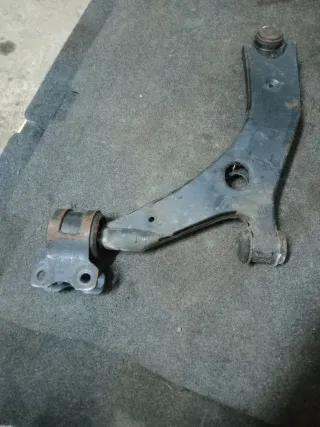  Рычаг передний правый Mazda 3 BK Арт 88703869, вид 3