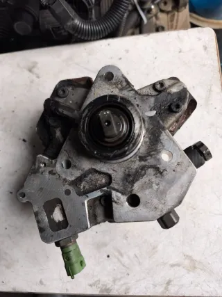 31303475, 0445010111, 0928400574, 0281002623 Насос топливоподкачивающий ТНВД Volvo XC70 2 2.4л Арт 2193, вид 2