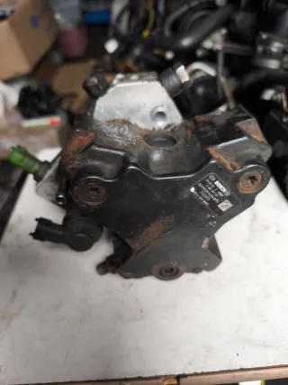 31303475, 0445010111, 0928400574, 0281002623 Насос топливоподкачивающий ТНВД Volvo XC70 2 2.4л Арт 2193, вид 1