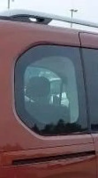  Стекло кузовное боковое правое Citroen Berlingo 3 Арт 88884160, вид 3