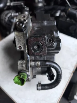 30756125, 0445010111, 0928400573, 0281002623 Насос топливоподкачивающий ТНВД Volvo S60 1 2.4л Арт 2203, вид 2