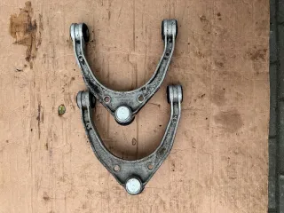 7L0407047A Рычаг передний Volkswagen Touareg 1 Арт 88925882, вид 1