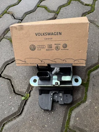 1T0827505H Замок крышки багажника Volkswagen Touran 1 Арт 88925937, вид 1