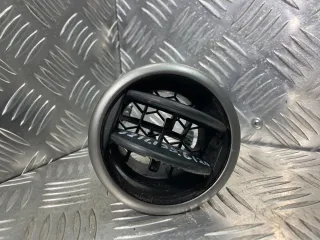  Дефлектор обдува салона Mazda 3 BK Арт 32111356120, вид 2