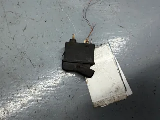 443941503D Кнопка подогрева заднего стекла Audi 100 C3 Арт 89696181, вид 2