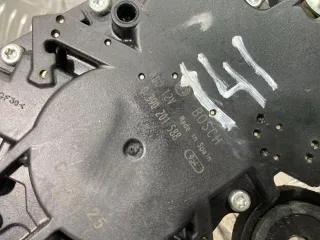 0390201588, BOSCH Моторчик заднего стеклоочистителя (дворника) Mazda 3 BK Арт 52411416148, вид 3