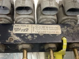 67R010104 Форсунка газовая Renault Laguna 2 1.8л i Арт 12121216294, вид 3