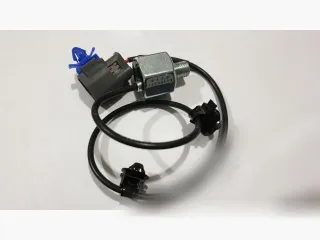 ZJ0118921, KLK118921A Датчик детонации Mazda 3 BK 1.6л Арт ZJ0118921, вид 1