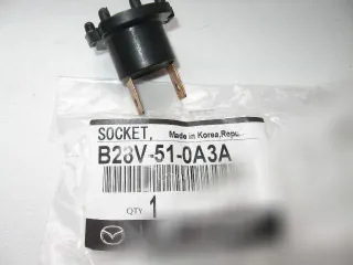 B28V510A3A Патрон лампы фары Mazda 3 BK Арт B28V510A3, вид 1