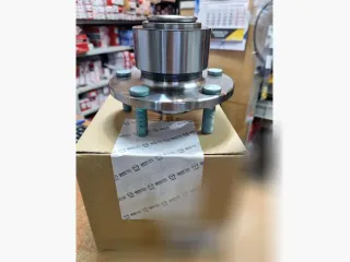 BP4K3315XB, BP4K3315XA Ступица передняя Mazda 3 BK Арт BP4K3315XB, вид 1