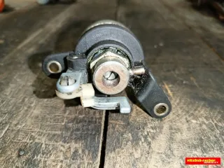 893827539 Кнопка открытия багажника Audi 100 C3 Арт 90252382, вид 5