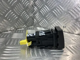 BP4K664H0 Кнопка аварийки Mazda 3 BK Арт 32111356180, вид 2