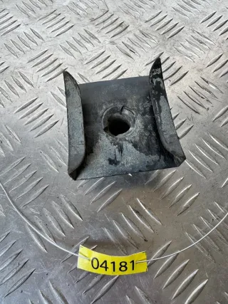  Кронштейн крепления бампера BMW 5 E34 Арт 04181, вид 3