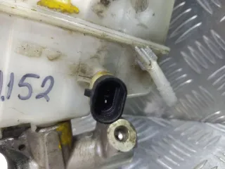 BOSCH, Y21322, 0204224658 Бачок главного тормозного цилиндра Fiat Stilo Арт 611181152, вид 2