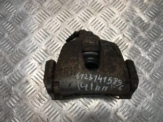  Суппорт тормозной передний правый Mazda 3 BK Арт 61231415896, вид 1