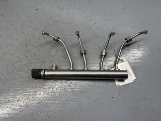 0261545072, 12112522161, 1353758541110 Топливная рампа  BMW Z4 E89 2.0л i Арт 89701312, вид 1