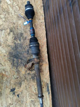  Полуось передняя правая (приводной вал, шрус) Mazda 3 BK Арт 70585634, вид 1